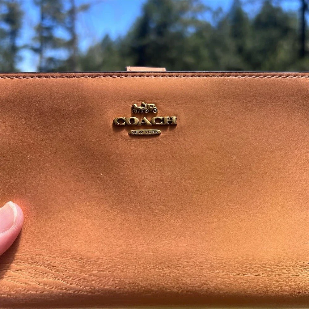 COACH Brown Smooth Leather Bifold Wallet with Gold Hardware AUTHENTIC